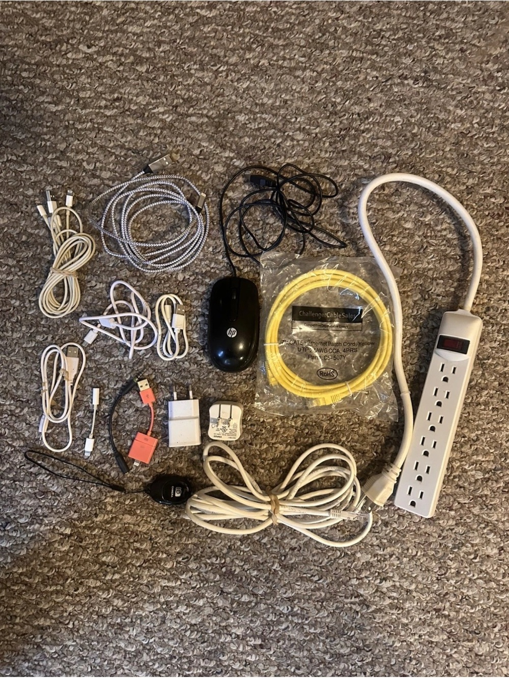 Mixed Tech Electronics Accessories Lot